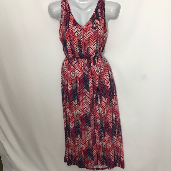 Faded Glory Dresses & Skirts - FADED GLORY chevron stripes maxi dress